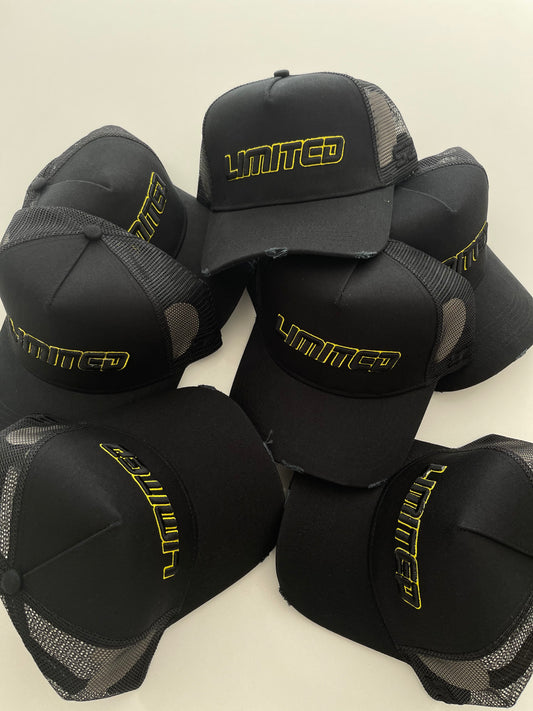 Limited Logo Cap Black Yellow Outline