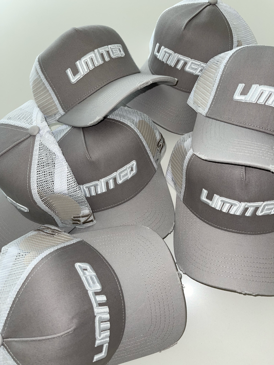 Limited Logo Cap Grey/White White Outline